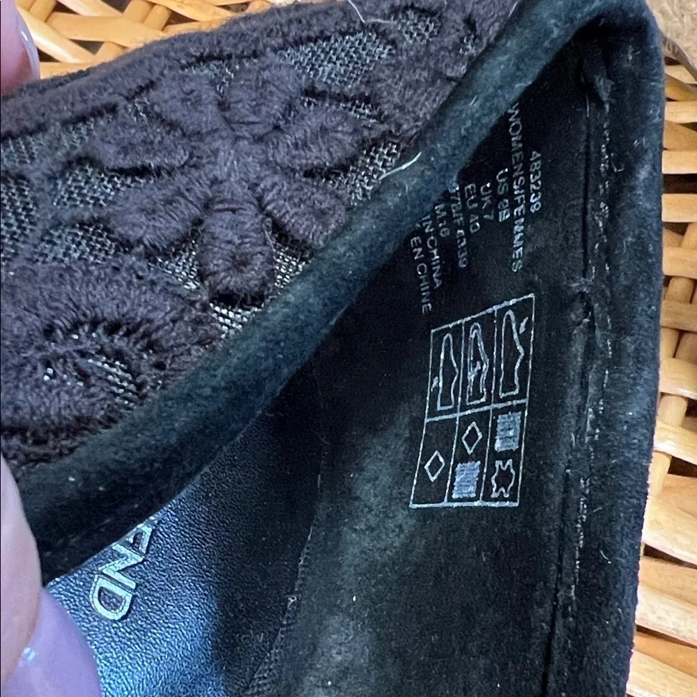 Lands End Women's Size 9 Black Lace Espadrilles Wedges Shoes